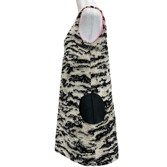 Lisa Perry x Schumacher White & Black Textured Animal Print Mod Style Tunic - Picture 2 of 15